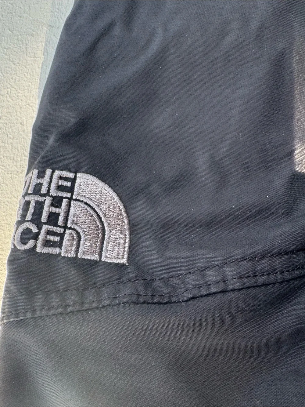 The North Face Pants Men's M HyVent Ski Snowboard Black Waterproof Insulated